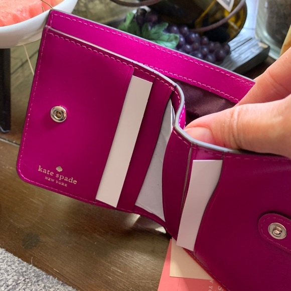 Authentic Kate Spade leather lucky zip wallet/ID - Picture 3 of 13